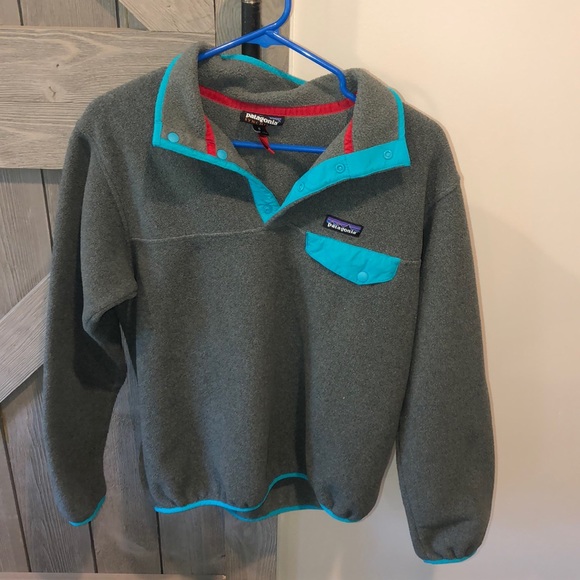 Women’s Patagonia Fleece Pullover - Picture 1 of 2
